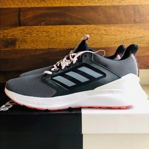 🚨moving sale🚨Adidas ENERGYFALCON X running shoes